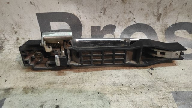 5716A035 MITSUBISHI Держатель наружной ручки двери задней левой купить в Павлоград