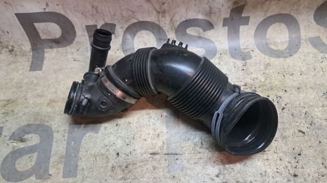 VAG 5Q0129654E Выпускной патрубок воздушного фильтра в наличии Чернигов