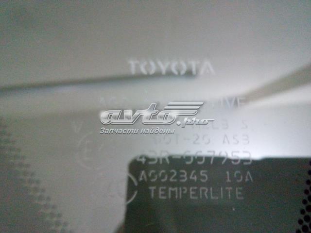 6271042280 TOYOTA Стекло кузова (багажного отсека) правое купить в Киев