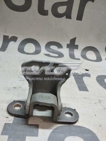 68740AC010 TOYOTA Петля двери передней левой купить в Днепр