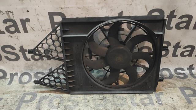 VAG 6R0121207 Диффузор радиатора в наличии Тернополь