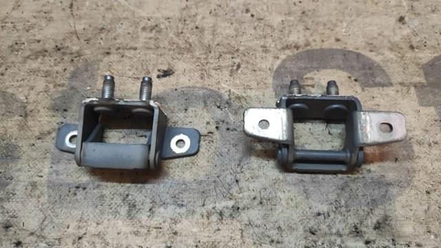 797701H000 HYUNDAI Петля задней двери купить в Киев