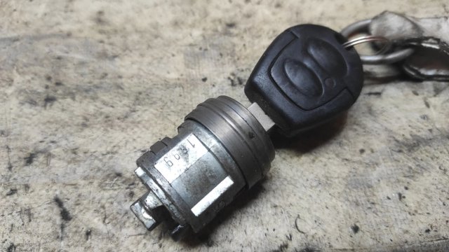 7M0905855A VAG купить в Черновцы