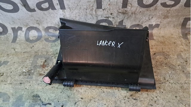 MITSUBISHI 8006A082XA Ящик перчаточный (бардачок) в наличии Львов