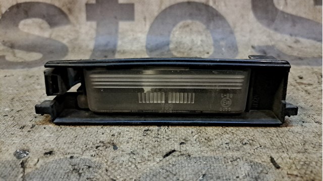8127142050 TOYOTA Корпус фонаря подсветки номерного знака купить в Киев