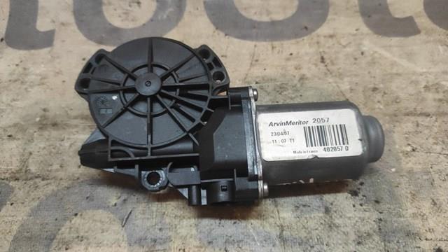 HYUNDAI 824501H000 Мотор стеклоподъемника двери передней левой в наличии Днепр