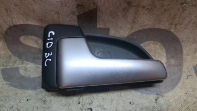 HYUNDAI 826101H010 в наличии Павлоград