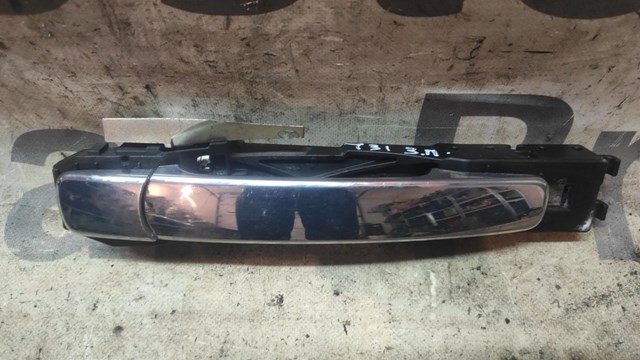 NISSAN 82610JG00A Держатель наружной ручки двери задней правой в наличии Днепр