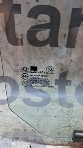 834201C010 HYUNDAI Стекло двери задней правой купить в Николаев