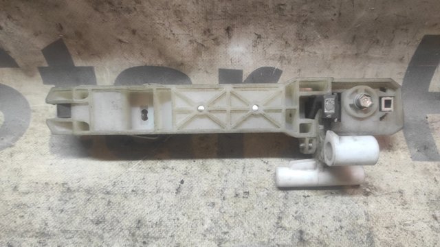 836652F000 Держатель наружной ручки двери задней правой купить Чернигов