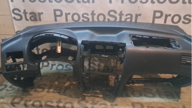 HYUNDAI 847102E550WK Торпедо в наличии Тернополь