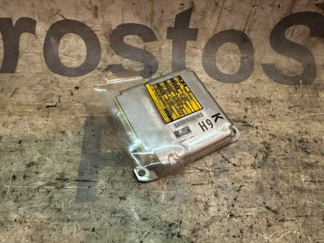 TOYOTA 8917042160 Модуль-процессор управления подушкой безопасности (ЭБУ AIRBAG) в наличии Харьков