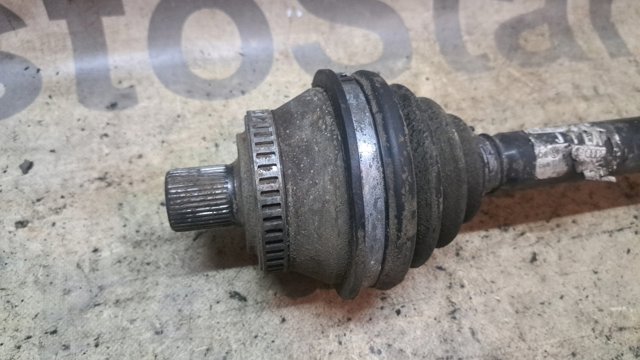 8D0407271EA Полуось (привод) передняя левая купить Хмельницкий