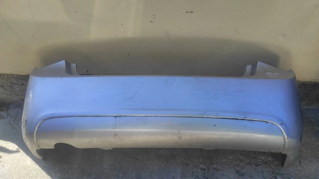 Задний бампер 95016694 GM
