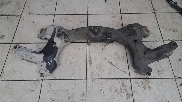 MAZDA BC1D34800C Подрамник передний в наличии Украина