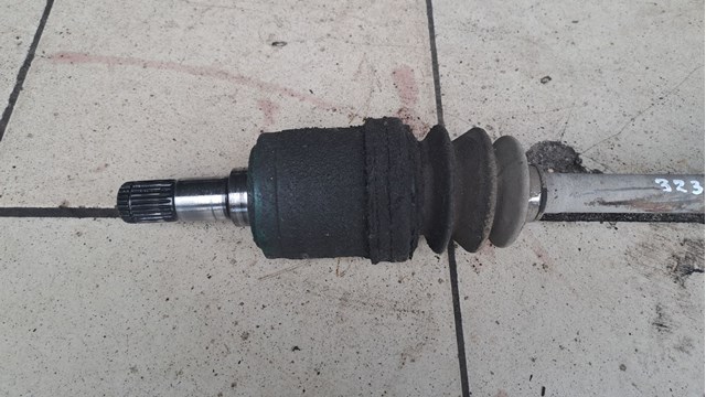F06925600D MAZDA Полуось (привод) передняя левая купить в Ужгород