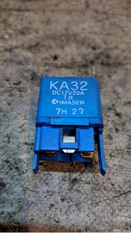 KA3267720 MAZDA купить в Киев