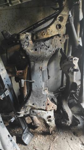 MITSUBISHI MR961222 Балка передней подвески (подрамник) передняя в наличии Ирпень