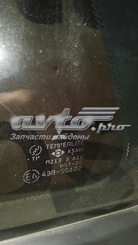 MITSUBISHI MR971451 Стекло кузова (багажного отсека) левое в наличии Львов