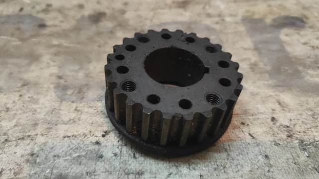 MR994969 Mitsubishi звездочка-шестерня привода коленвала двигателя