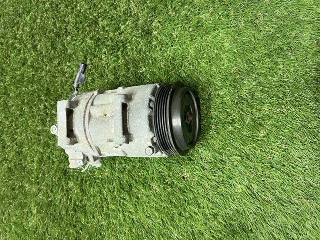 Компрессор хладагента A0012309011 MERCEDES
