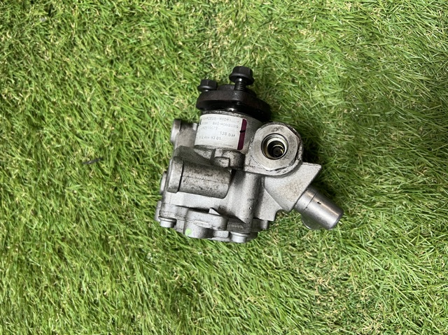 Помпа ГУР A0024669301 MERCEDES