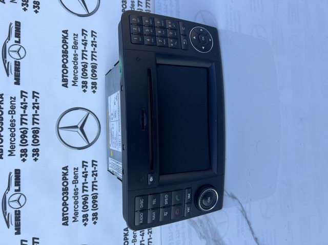 Магнитола (радио AM/FM) A1648705094 MERCEDES
