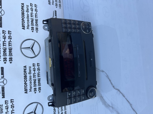 Заводская магнитола A1698207589 MERCEDES
