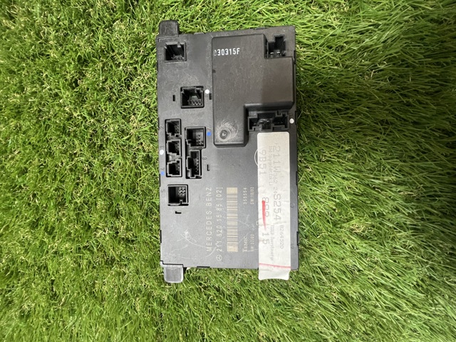 Блок управления комфортом A2118200526 MERCEDES