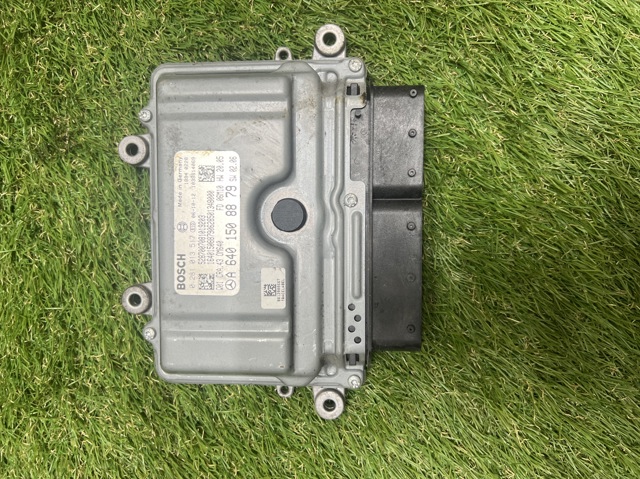 Модуль управления двигателем A6401508879 MERCEDES