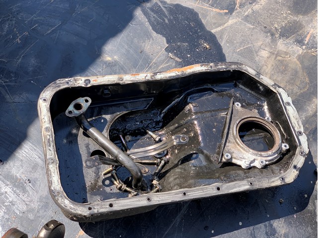 Масляный поддон MD359774 MITSUBISHI