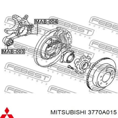 Цапфа левая 3770A015 MITSUBISHI