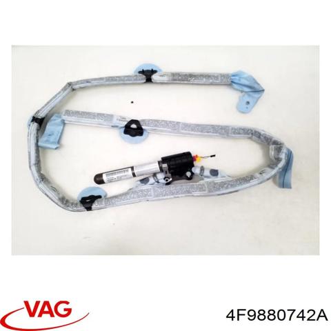 Шторка боковая правая 4F9880742A VAG