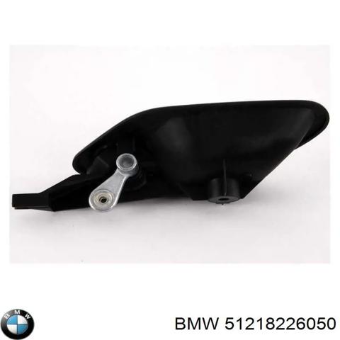 Ручка правой двери наружная 51218226050 BMW