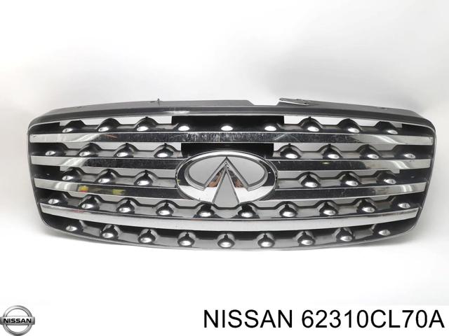 Решетка радиатора 62310CL70A NISSAN