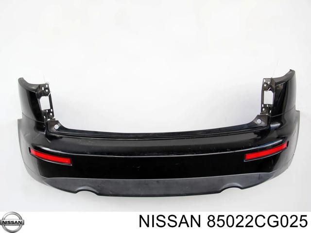 Бампер задний 85022CG025 NISSAN