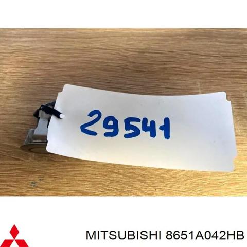 Датчик сигнализации парковки (парктроник), задний боковой 8651A042HB MITSUBISHI