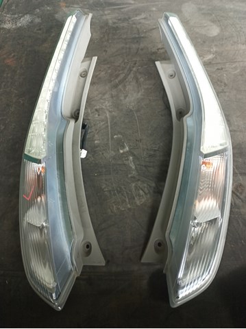 Фонарь задний левый 265553NL0A NISSAN