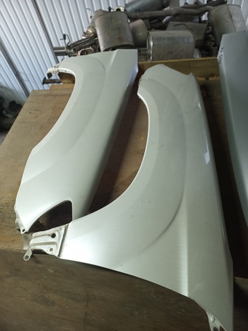 Правое крыло 57110SA0409P SUBARU
