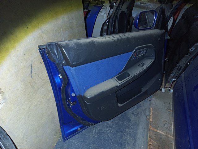 60009FE010 SUBARU Дверь передняя левая купить в Ужгород