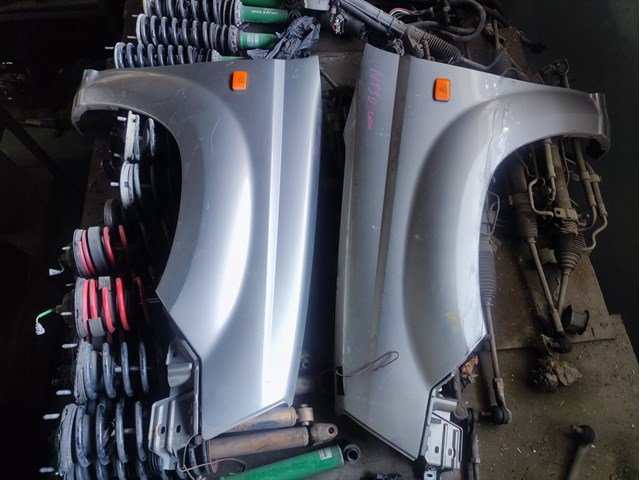 Левое крыло Nissan X-Trail  T30