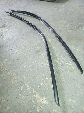 SUBARU 63531AG100 в наличии Черновцы