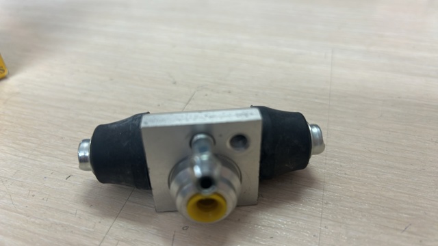 Рабочий цилиндр 040608 METELLI