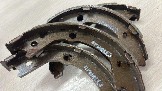 Барабанные тормозные колодки 583502GA00 HYUNDAI