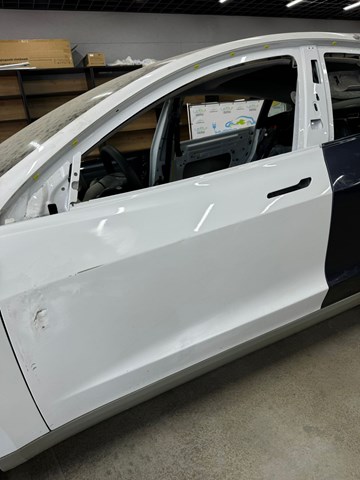 Tesla Model 1081421E0C Дверь передняя левая в наличии Харьков