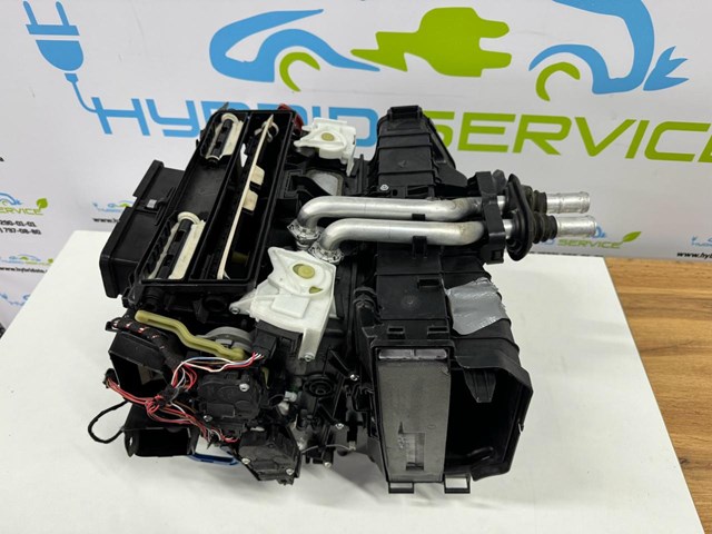 VAG 8K0819513 в наличии Запорожье