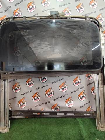 Крышка люка крыши 63201AA030 TOYOTA