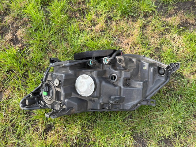 260106FL0A NISSAN Правая фара купить в Полтава