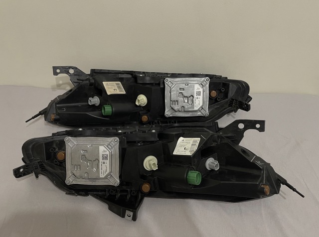 68102848AG CHRYSLER Фара правая купить в Каменское