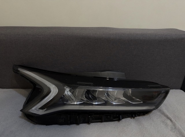 Вставка фары правой 92102L3000 HYUNDAI